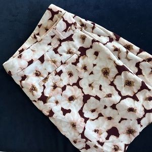 NWT Floral Banana Republic Shorts, Size 14
